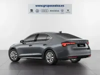 Nuevo Skoda Octavia Selection 150 CV (110 kW) 2026 Gris