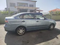 Usado Seat Cordoba Reference 100 CV (73 kW) 2005 Gris / plata Berlina
