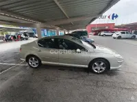 Usado Peugeot 407 Sport 136 CV (100 kW) 2004 Gris / plata Berlina