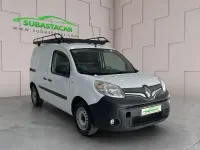 Usado Renault Kangoo 75 CV (55 kW) 2018 Blanco Monovolumen