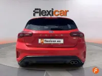 Usado Ford Focus ST-Line 125 CV (91 kW) 2022 Rojo Berlina