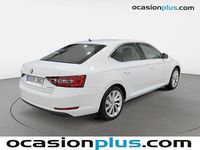 Usado Skoda Superb Style 150 CV (110 kW) 2016 Blanco Berlina