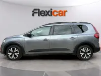 Usado Dacia Jogger Expression 110 CV (80 kW) 2024 Gris Monovolumen