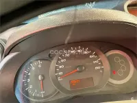 Usado Renault Kangoo 105 CV (77 kW) 2010 Rojo Monovolumen