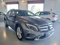 Käytetty Mercedes GLA200 Urban 156 HP (114 kW) 2015 Harmaa Katumaasturi