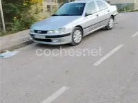 Usado Peugeot 406 112 CV (82 kW) 1999 Gris / plata Berlina