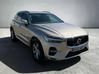 Usado Volvo XC60 Core 197 CV (144 kW) 2023 Gris / plata SUV
