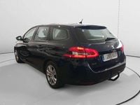 Usado Peugeot 308 Active 99 CV (72 kW) 2018 Azul Familiar