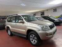 Usado Toyota Land Cruiser 173 CV (127 kW) 2008 Beige SUV