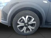 Usado Dacia Jogger Expression 100 CV (73 kW) 2023 Negro Monovolumen