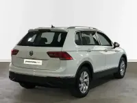 Usado VW Tiguan 130 CV (95 kW) 2023 Blanco SUV