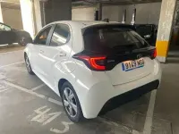 Usado Toyota Yaris Active 115 CV (84 kW) 2025 Blanco Utilitario