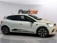 Usado Renault Clio V LIMITED 90 CV (66 kW) 2021 Blanco Berlina