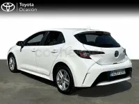 Usado Toyota Corolla Active 122 CV (89 kW) 2022 Blanco Berlina