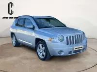 Usado Jeep Compass Limited 140 CV (102 kW) 2006 Gris SUV
