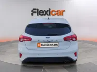 Usado Ford Focus ST-Line 125 CV (91 kW) 2022 Blanco Berlina