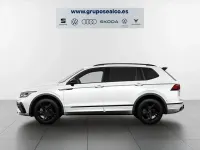 Begagnad VW Tiguan Allspace R-line 150 HK (110 kW) 2024 Vit SUV