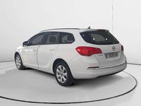 Usado Opel Astra Selective 110 CV (80 kW) 2015 Blanco Berlina