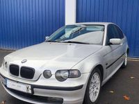 Usado BMW 318 143 CV (105 kW) 2003 Gris Berlina