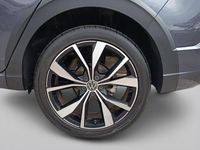 Usado VW Taigo R-line 115 CV (84 kW) 2025 Gris SUV