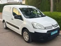 Usado Citroën Berlingo Attraction 75 CV (55 kW) 2014 Blanco Monovolumen