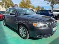 Usado Audi A4 140 CV (102 kW) 2007 Gris / plata Berlina