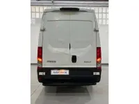 Usado Iveco Daily 156 CV (114 kW) 2019 Blanco Van