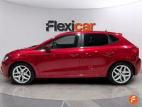 Usado Seat Ibiza Style 75 CV (55 kW) 2018 Rojo Utilitario
