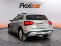 Usado Mercedes GLA200 136 CV (100 kW) 2017 Gris SUV