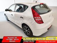 Usado Hyundai i30 Classic 90 CV (66 kW) 2011 Blanco Berlina