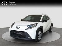 Usado Toyota Aygo X Play 72 CV (52 kW) 2022 Blanco SUV