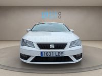 Usado Seat Leon Style 130 CV (95 kW) 2019 Blanco Familiar