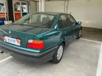 Usado BMW 316 100 CV (73 kW) 1993 Verde Berlina