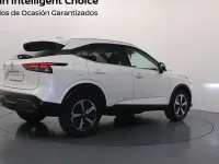 Usado Nissan Qashqai N-Connecta 158 CV (116 kW) 2023 Kori white techo black SUV