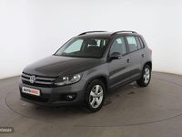 Usado VW Tiguan 140 CV (102 kW) 2015 Gris SUV