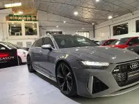 Usado Audi RS6 600 CV (441 kW) 2020 Gris / plata Familiar