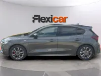 Usado Ford Focus ST-Line 125 CV (91 kW) 2022 Gris Berlina
