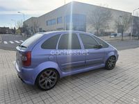 Usado Citroën Xsara Picasso Exclusive 95 CV (69 kW) 2004 Violeta / lila Monovolumen
