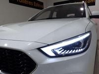 Usado MG ZS Luxury 106 CV (77 kW) 2023 Blanco SUV