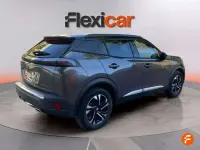 Usado Peugeot 2008 GT-line 131 CV (96 kW) 2020 Gris SUV
