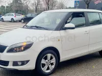 Usado Skoda Fabia Ambition 90 CV (66 kW) 2015 Blanco Berlina