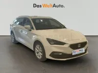 Usado Seat Leon Style 116 CV (85 kW) 2025 Blanco Familiar