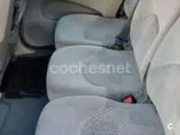Usado Citroën Xsara Picasso 90 CV (66 kW) 2003 Gris / plata Monovolumen
