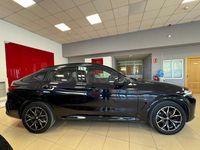 Usado BMW X4 xLine 190 HP (139 kW) 2023 Preto SUV
