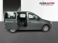 Usado VW Caddy 102 CV (75 kW) 2025 Gris / plata Monovolumen
