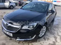 Usado Opel Insignia Selective 136 CV (100 kW) 2016 Negro Berlina