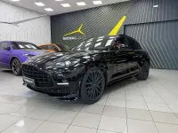 Usado Aston Martin DBX 707 CV (519 kW) 2025 Negro SUV
