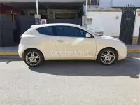 Usado Alfa Romeo MiTo Distinctive 120 CV (88 kW) 2010 Blanco Utilitario