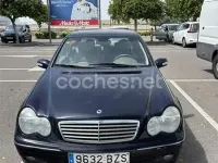 Usado Mercedes C240 Elegance 170 CV (125 kW) 2002 Azul Berlina