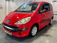 Usado Peugeot 1007 90 CV (66 kW) 2006 Rojo Monovolumen
